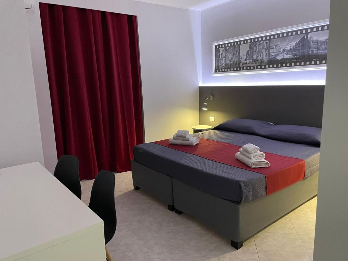 Pacini 88 Rooms And Apartment Catania Centro Catânia Exterior foto