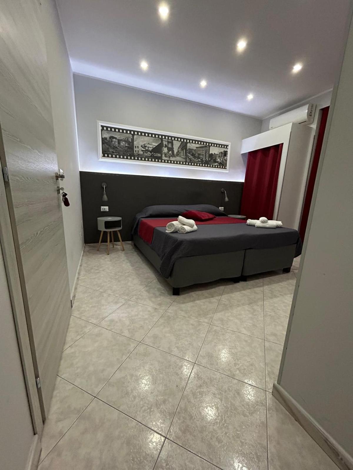 Pacini 88 Rooms And Apartment Catania Centro Catânia Exterior foto