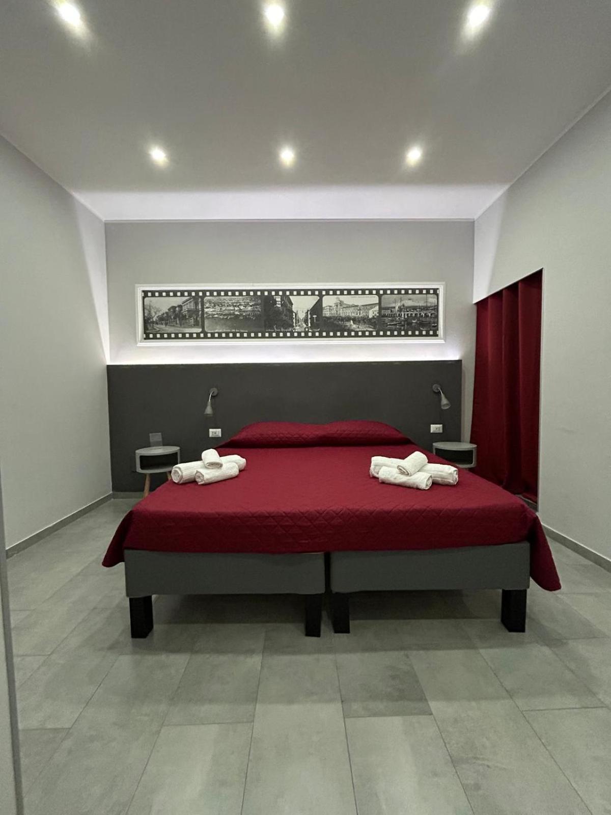 Pacini 88 Rooms And Apartment Catania Centro Catânia Exterior foto