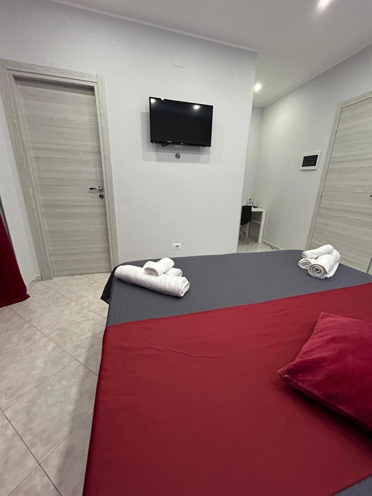 Pacini 88 Rooms And Apartment Catania Centro Catânia Exterior foto